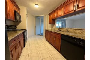 3100 N Pine Island Rd 310, Sunrise