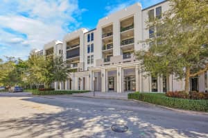 718 Valencia Ave 207 Coral Gables, FL 33134 - MLS#A11897951