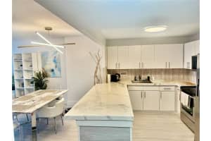 2301 Collins Ave 619 Miami Beach, FL 33139 - MLS#A11897970