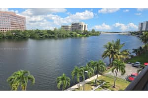 5249 NW 7th St APT 418, Miami, FL 33126, - MLS#A11897979