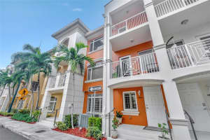 18409 Ne 27th Ct 156, Aventura