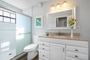 1339 Gallop Dr Barn Apt Loxahatchee, FL 33470 - MLS#A11898025