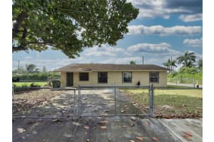 318 Sw 5th St, Homestead