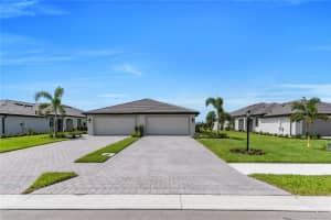 19553 Hinkley Dr 19553 Estero, FL 33928 - MLS#A11898087
