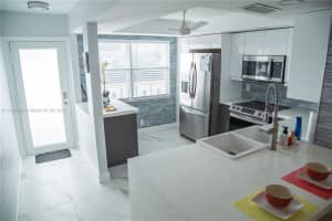 2304 Lucaya Ln J4 Coconut Creek, FL 33066 - MLS#A11898090