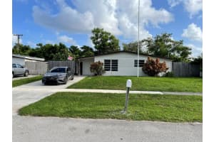 5751 Sw 38th Ct Davie, FL 33314 - MLS#A11898099