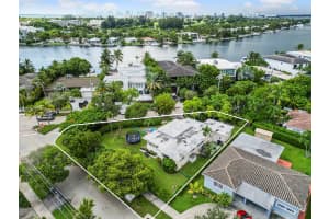 834 Raymond St Miami Beach, FL 33141 - MLS#A11898123