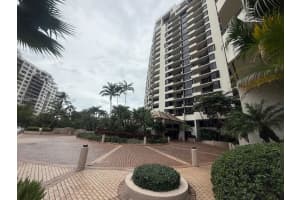 520 Brickell Key Dr A1616 Miami, FL 33131 - MLS#A11898140