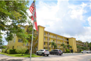 9949 Sandalfoot Blvd 521 Boca Raton, FL 33428 - MLS#A11898150