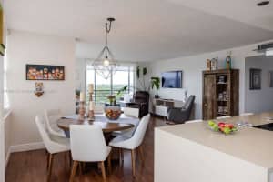 1300 Saint Charles Place Ph12 Pembroke Pines, FL 33026 - MLS#A11898158