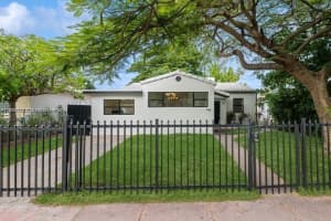 1915 Normandy Drive Miami Beach, FL 33141 - MLS#A11898163