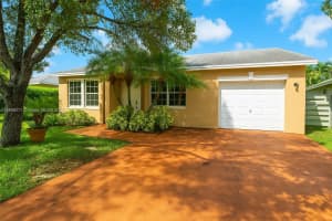 14478 Sw 139th Ave Cir W 14478 Miami, FL 33186 - Off Market