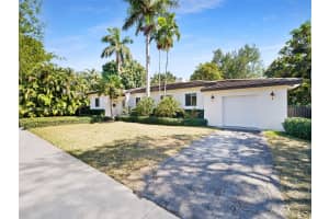 330 Viscaya Ave Coral Gables, FL 33134 - MLS#A11898227
