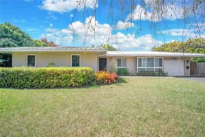 15460 Sw 82nd Ct Palmetto Bay, FL 33157 - MLS#A11898235