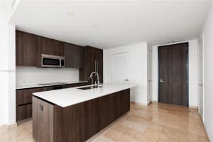 68 Se 6th St 3906 Miami, FL 33131 - MLS#A11898243
