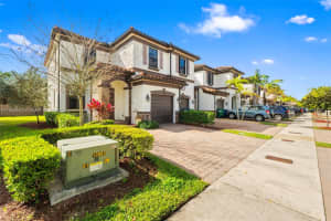 9000 Nw 183rd St 9000 Hialeah, FL 33018 - MLS#A11898261