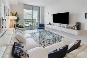 7928 East Drive East Dr 1002 North Bay Village, FL 33141 - MLS#A11898320