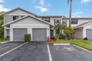 230 Nw 106th Ter Pembroke Pines, FL 33026 - MLS#A11898326