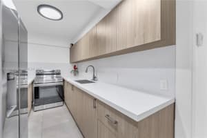 1251 Ne 108th St 810 Miami, FL 33161 - MLS#A11898338