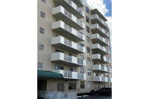 1455 N Treasure Dr 1r North Bay Village, FL 33141 - MLS#A11898388