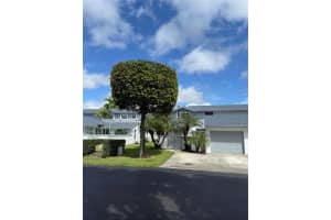 9869 Nw 52nd Ter Doral, FL 33178 - MLS#A11898391