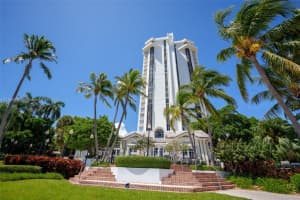 4000 Towerside Ter 410, Miami
