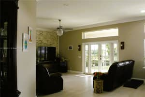 1096 Fairfield Meadows Dr Weston, FL 33327 - MLS#A11898411