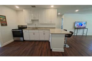 2407 Scott St 1 Hollywood, FL 33020 - MLS#A11898413