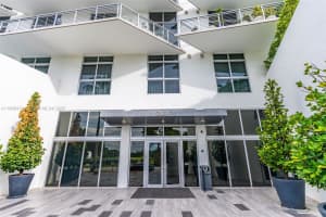 2001 Meridian Ave 404 Miami Beach, FL 33139 - MLS#A11898419