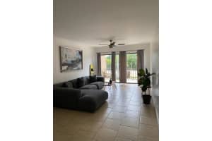 8267 Sw 128th St 215 Pinecrest, FL 33156 - MLS#A11898437