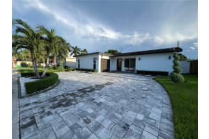11370 Nw 46th Pl Sunrise, FL 33323 - MLS#A11898445
