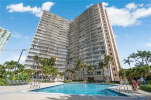 2451 Brickell Ave 6n, Miami