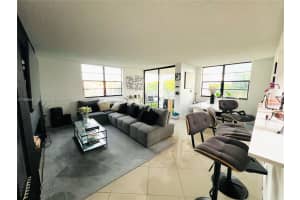 6190 Woodlands Blvd 517 Tamarac, FL 33319 - MLS#A11898481