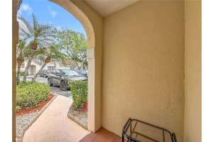 1485 Springside Dr Weston, FL 33326 - MLS#A11898554