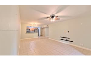 4135 Nw 88th Ave 103 Coral Springs, FL 33065 - MLS#A11898559