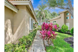 15831 Sw 10th St Pembroke Pines, FL 33027 - MLS#A11898566