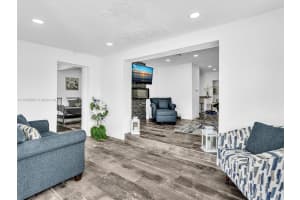 100 Nw 8th Ave Hallandale Beach, FL 33009 - MLS#A11898585