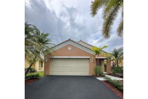 4279 Greenbriar Ln Weston, FL 33331 - MLS#A11898589
