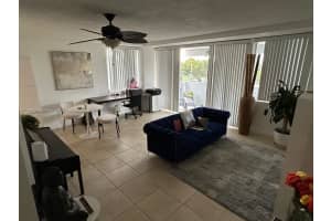 7545 E Treasure Dr 3b North Bay Village, FL 33141 - MLS#A11898608