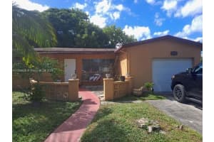3313 Nw 36th Ter, Lauderdale Lakes