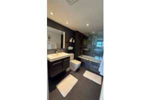 90 Alton Rd 909 Miami Beach, FL 33139 - MLS#A11898652