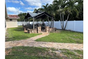 4812 Van Buren St Hollywood, FL 33021 - MLS#A11898668