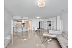 17301 Biscayne Blvd 1704 North Miami Beach, FL 33160 - MLS#A11898669