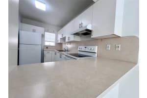 519 W 68th St 2 Hialeah, FL 33014 - MLS#A11898681