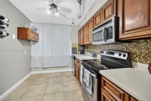3821 Environ Blvd 411 Lauderhill, FL 33319 - MLS#A11898682