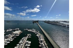 555 Ne 15th St 23b, Miami