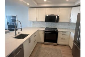 555 NE 15th St APT 23B, Miami, FL 33132, - MLS#A11898695