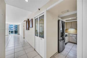 2401 Collins Ave APT 507, Miami Beach, FL 33140, - MLS#A11898701