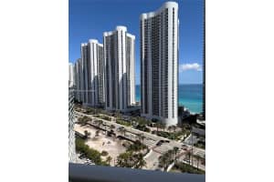 100 Bayview Dr Ph11 Sunny Isles Beach, FL 33160 - MLS#A11898713