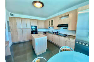 300 S Pointe Dr 3204 Miami Beach, FL 33139 - MLS#A11898721